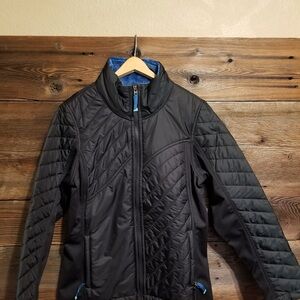 Under Armour Women's Black Quilted Puffer Jacket